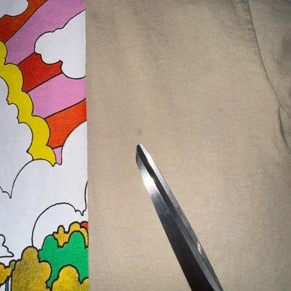 Pepsi 🌈 Groovy Rainbow and Cream Oversized Graphic Tee Women's Size XL Like New! - Picture 7 of 11